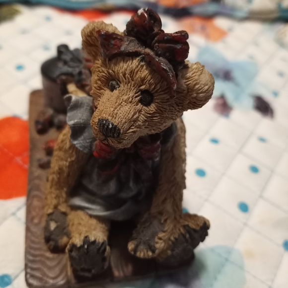 Boyd's Bears and Friends Figurine Set - Picture 6 of 8